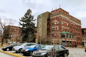 Institut universitaire de gériatrie de Montréal (IUGM) image