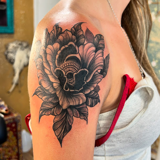 Explore 4 sister tattoo ideas, creative tattoo ideas in Sonora, available at High Sierra Tattoo Company