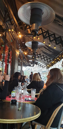 Atmosphère du Restaurant français Odette & Aimé à Paris - n°10