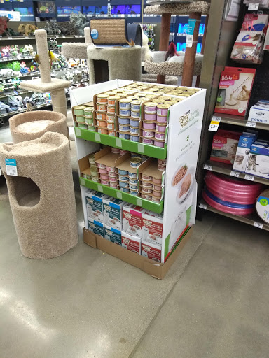 Pet Supply Store «Petco Animal Supplies», reviews and photos, 675 Deis Dr i, Fairfield, OH 45014, USA