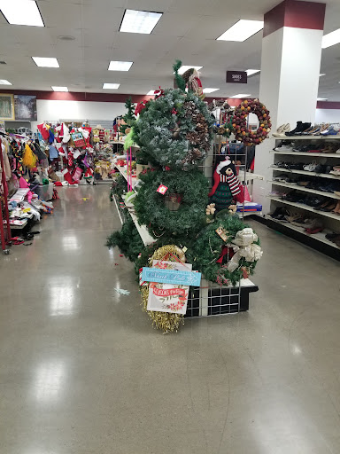 Thrift Store «3 Way Thrift Store Inc», reviews and photos, 10152 Central Ave, Montclair, CA 91763, USA