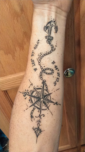 Tattoo Shop «PermaGrafix Tattoo», reviews and photos, 2217 Santiam Hwy SE, Albany, OR 97322, USA