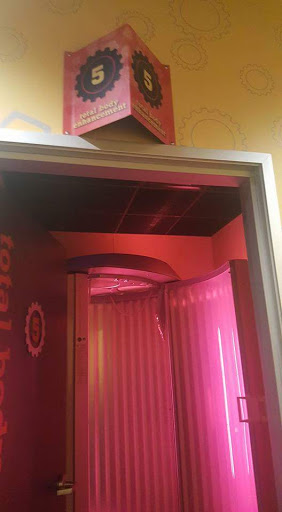 Gym «Planet Fitness», reviews and photos, 13151 W 10 Mile Rd, Oak Park, MI 48237, USA