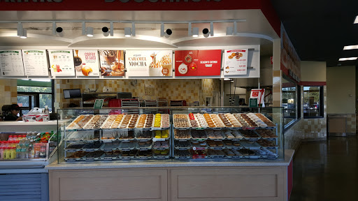 Bakery «Krispy Kreme Doughnuts», reviews and photos, 2146 Leghorn St, Mountain View, CA 94043, USA