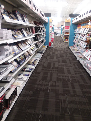 Office Supply Store «OfficeMax», reviews and photos, 2660 95th St, Evergreen Park, IL 60805, USA