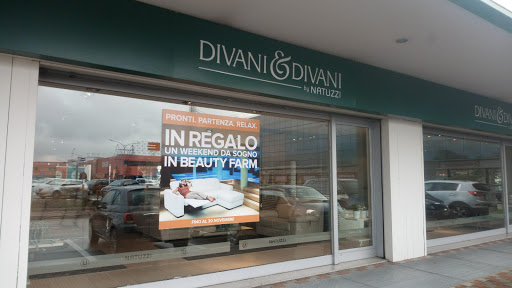 Divani & Divani by Natuzzi