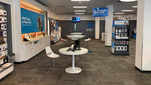 AT&T Store image 6