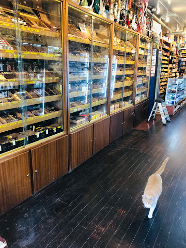 Tobacco Shop «Smoke Scene N vape», reviews and photos, 786 9th Ave, New York, NY 10019, USA