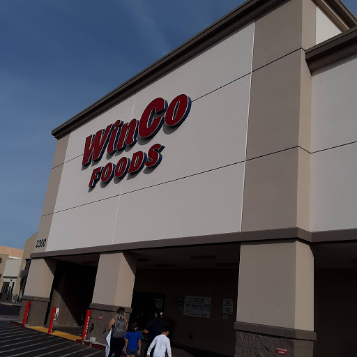 Shopping Mall «Country Club Plaza», reviews and photos, 2310 Watt Ave, Sacramento, CA 95825, USA