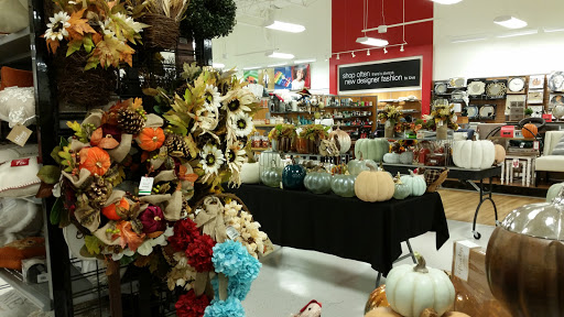 Department Store «T.J. Maxx», reviews and photos, 4651 2nd St, Davis, CA 95618, USA