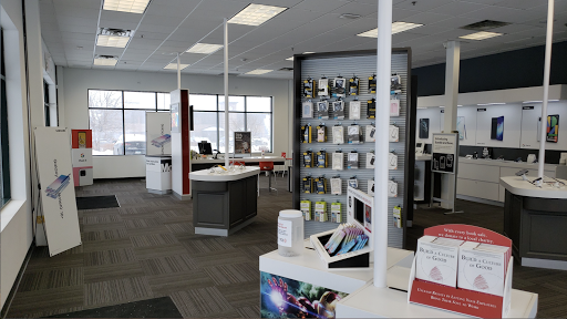 Cell Phone Store «Verizon Authorized Retailer, TCC», reviews and photos, 7656 160th St W, Lakeville, MN 55044, USA