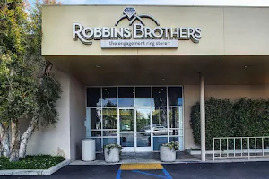 Robbins Brothers image