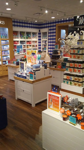 Beauty Supply Store «Bath & Body Works», reviews and photos, 34986 Midway Outlet Dr, Rehoboth Beach, DE 19971, USA