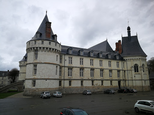Lycée St Joseph - Château de Mesnières : Forêt, Horticulture, Services, Hôtellerie à Mesnières-en-Bray, Seine-Maritime