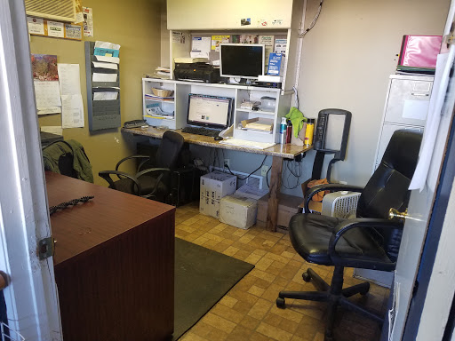 Used Car Dealer «MIDTOWN MOTORS LLC», reviews and photos, 4 Liesl Ln, Branford, CT 06405, USA