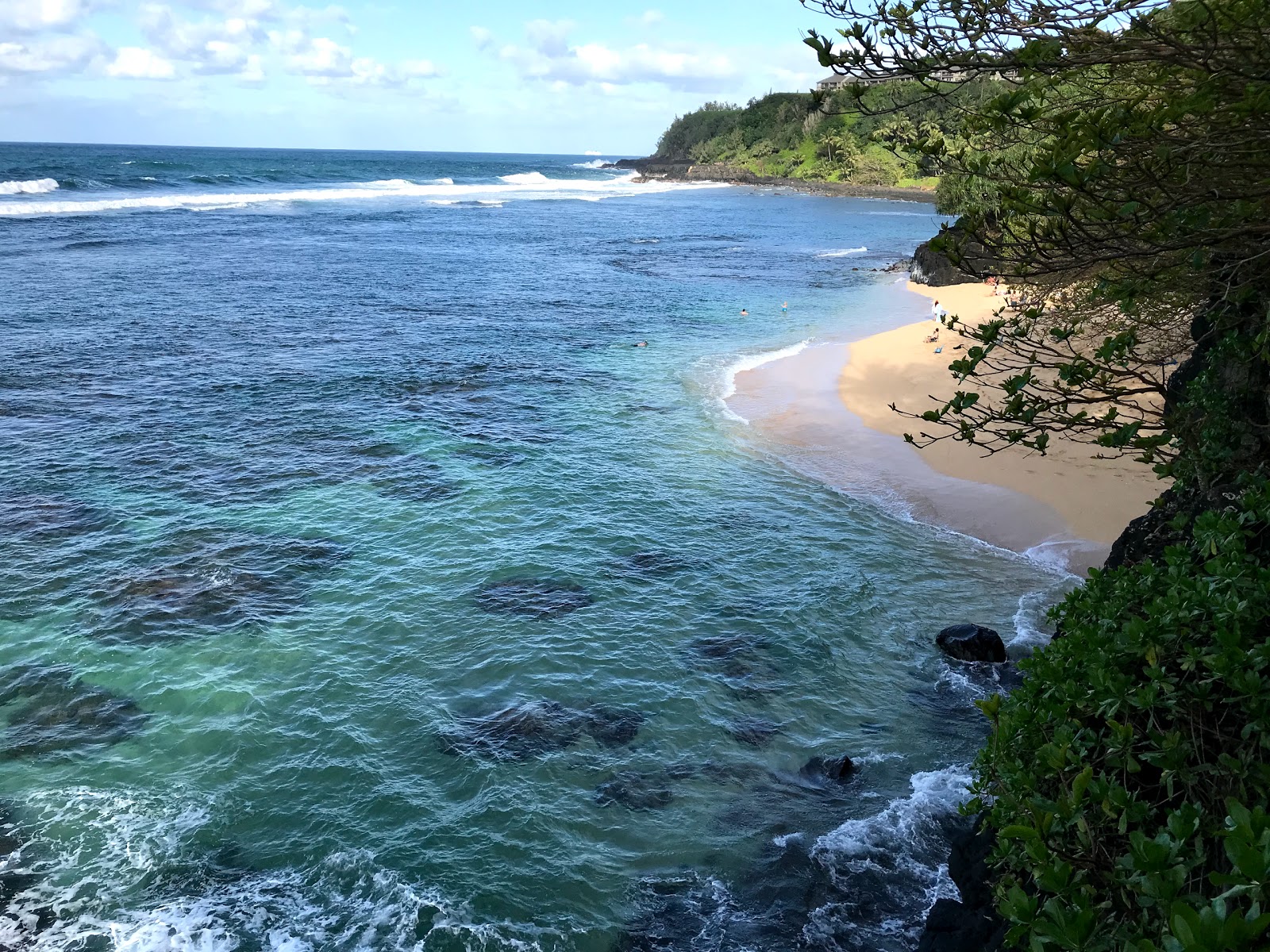 Hideaways Beach photo #9