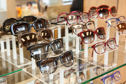 Eye Care Center «AccuVISION», reviews and photos, 2183 N Illinois 83, Round Lake Beach, IL 60073, USA