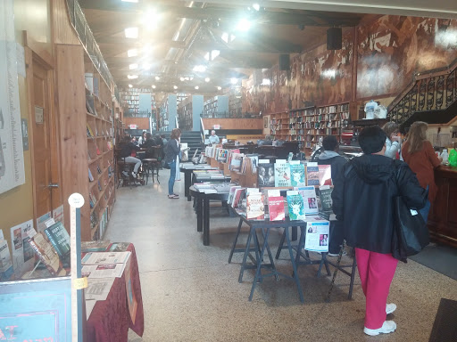 Used Book Store «The Midtown Scholar Bookstore», reviews and photos, 1302 N 3rd St, Harrisburg, PA 17102, USA