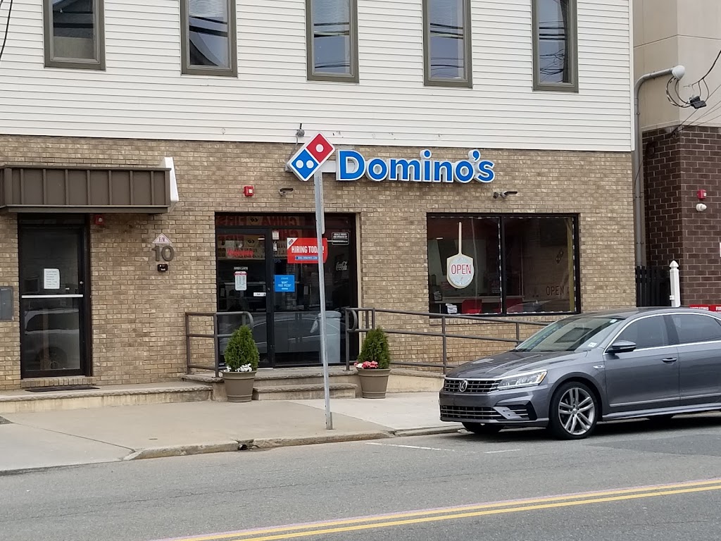 Domino's Pizza 07110