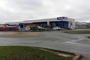 E-Leclerc Auto Center in Rochefort sur Mer image