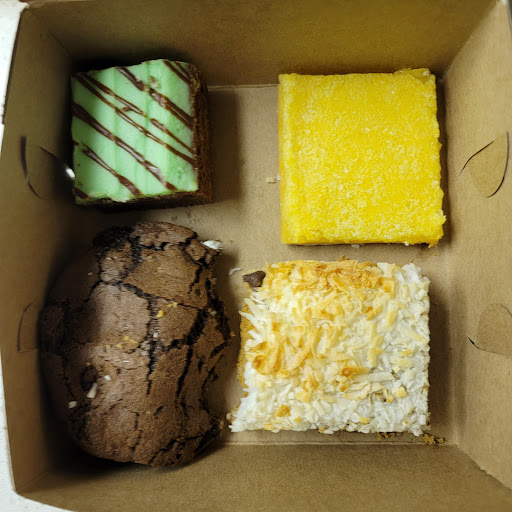 Wedding Bakery «THE CHOCOLATE a dessert cafe», reviews and photos, 212 State St, Orem, UT 84058, USA