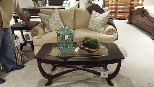 Furniture Store «Havertys Furniture», reviews and photos, 132 Perimeter Ctr W, Atlanta, GA 30346, USA