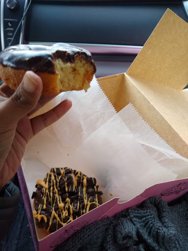 Donut Shop «Voodoo Doughnut Mile High», reviews and photos, 1520 E Colfax Ave, Denver, CO 80218, USA
