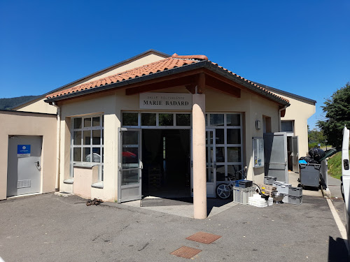 Centre social Salle polyvalente Marie Badard La Valla-en-Gier