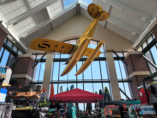 Sporting Goods Store «SCHEELS», reviews and photos, 6503 W 135th St, Overland Park, KS 66223, USA