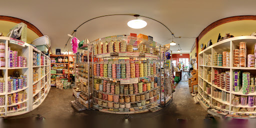 Pet Supply Store «Wally Pets», reviews and photos, 4411 Wallingford Ave N, Seattle, WA 98103, USA