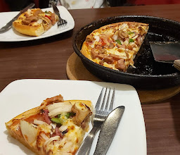 Pizza Hut Restoran photo