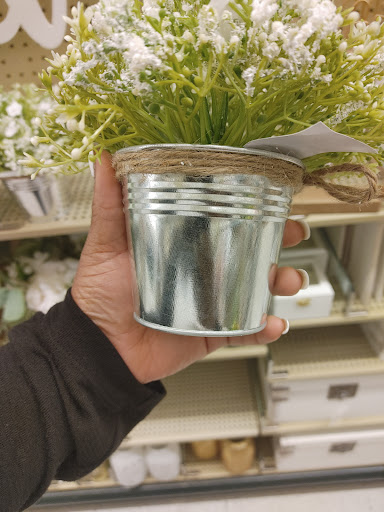 Craft Store «Hobby Lobby», reviews and photos, 180 Collins Rd NE d, Cedar Rapids, IA 52402, USA