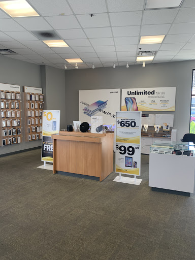 Cell Phone Store «Sprint Store», reviews and photos, 22942 Ridge Rte Dr b, Lake Forest, CA 92630, USA