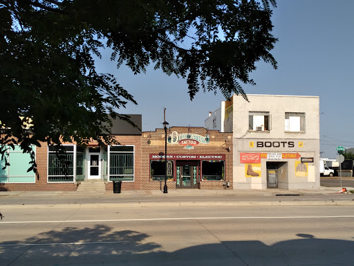 Tattoo Shop «Dedication Tattoo», reviews and photos, 1905 S Broadway, Denver, CO 80210, USA