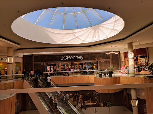 Shopping Mall «Holyoke Mall», reviews and photos, 50 Holyoke St, Holyoke, MA 01040, USA