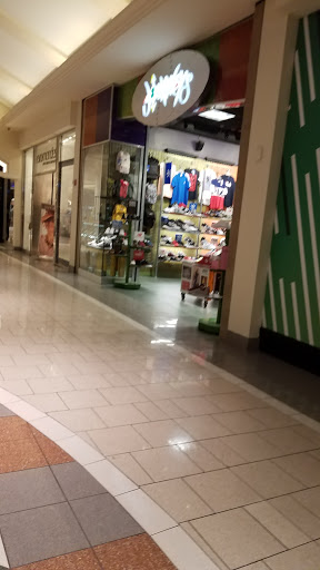 Shopping Mall «Concord Mall», reviews and photos, 4737 Concord Pike, Wilmington, DE 19803, USA