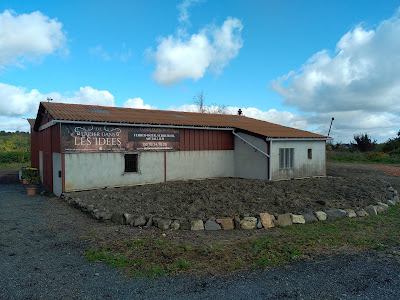 De L'acier Dans Les Idées à Châtel-Guyon
