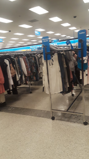 Clothing Store «Ross Dress for Less», reviews and photos, 9773 Jefferson Davis Hwy, Fredericksburg, VA 22408, USA