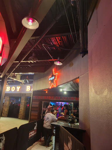 Event Venue «Fourth Street Live!», reviews and photos, 400 S 4th St, Louisville, KY 40202, USA