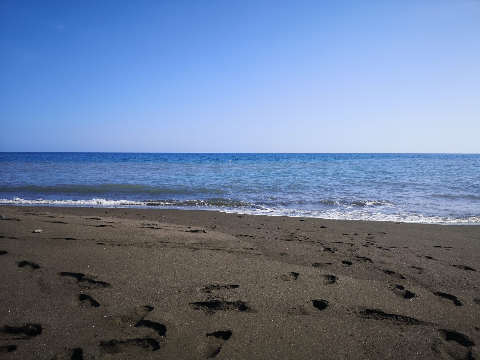 Photo de Playa de los Pobres avec un niveau de propreté de très propre