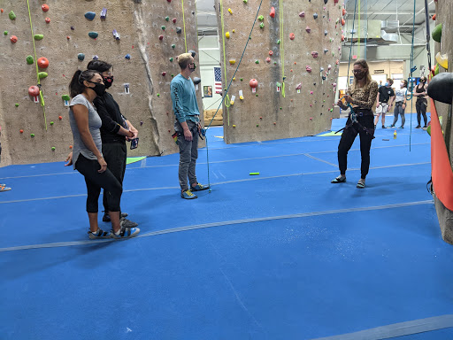Rock Climbing «Gravity Vault», reviews and photos, 40 Watchung Ave, Chatham, NJ 07925, USA