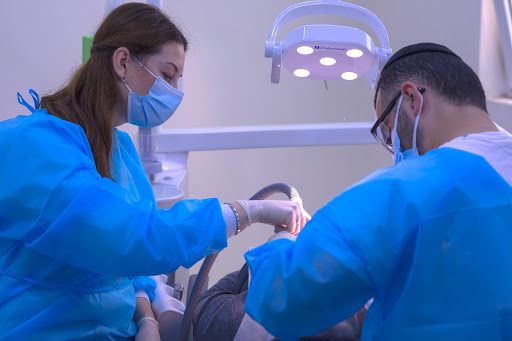 דנטלית רשת מרפאות שיניים בירושלים