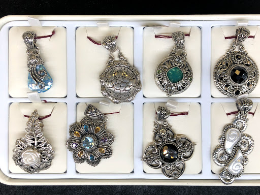 Pawn Shop «Braswell & Son Pawnbrokers», reviews and photos, 9101 W Markham St, Little Rock, AR 72205, USA