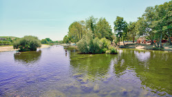 Praia Fluvial de Miradeses'in fotoğrafı çok temiz temizlik seviyesi ile