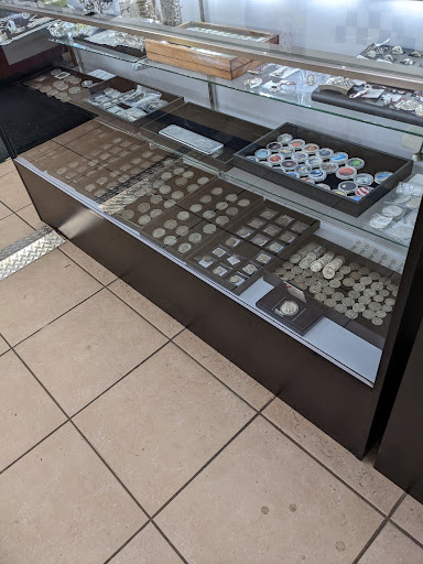 Pawn Shop «Buccaneer Pawn Guns & Gold», reviews and photos, 1750 N Washington Blvd, Sarasota, FL 34234, USA