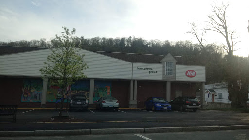 Market «Adams Hometown Market», reviews and photos, 115 Main St, Monson, MA 01057, USA