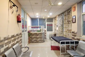 Tarani General Hospital - Dr. I. D. Tarani General Surgeon & Urology | Best General Surgeon | Urologist in Mansarovar Jaipur image