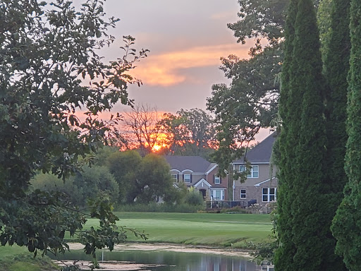 Golf Course «Tanglewood Golf Course», reviews and photos, 22805 Country Club Dr, South Lyon, MI 48178, USA
