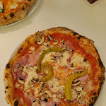 Photo n°1 de l'avis de Rosi.c fait le 30/08/2023 à 16:25 sur le  Eisdiele Pizzeria Café CAPPUCCINI à Vilshofen an der Donau