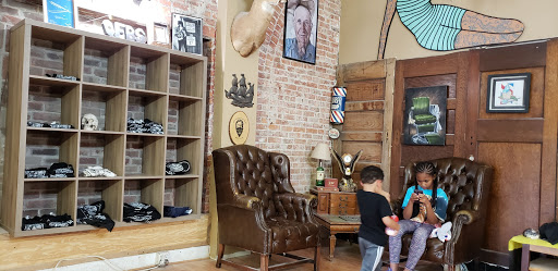 Barber Shop «Old Familiar Barber Shop, LLC», reviews and photos, 116 Parsons Ave, Columbus, OH 43205, USA